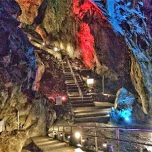 닛파라 석회동굴